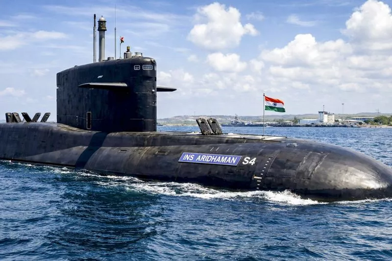 INS अरिदमन परमाणु पनडुब्बी समुद्र में