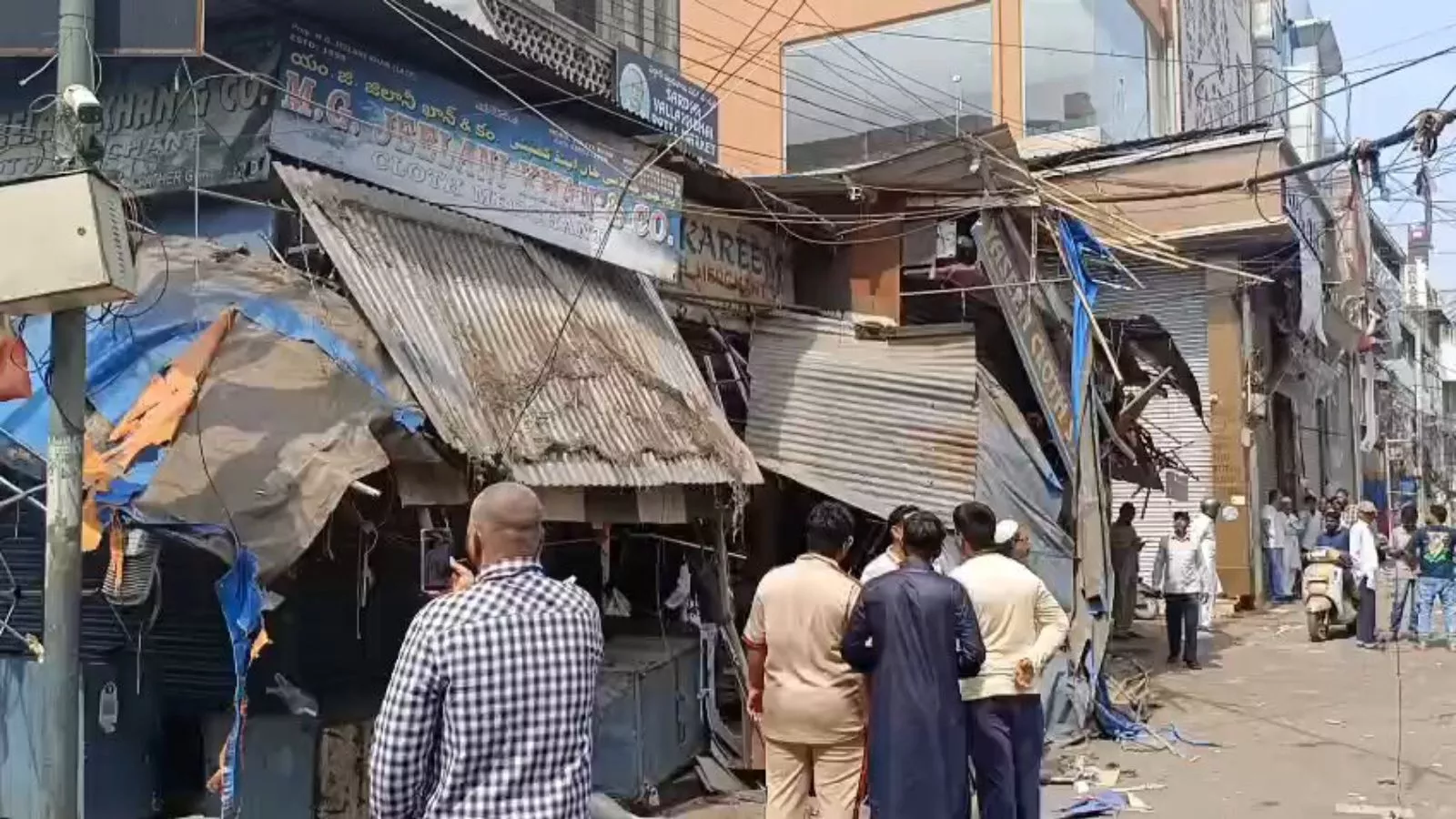 मजलिस MLC पर अतिक्रमण अभियान में दुर्व्यवहार का आरोप