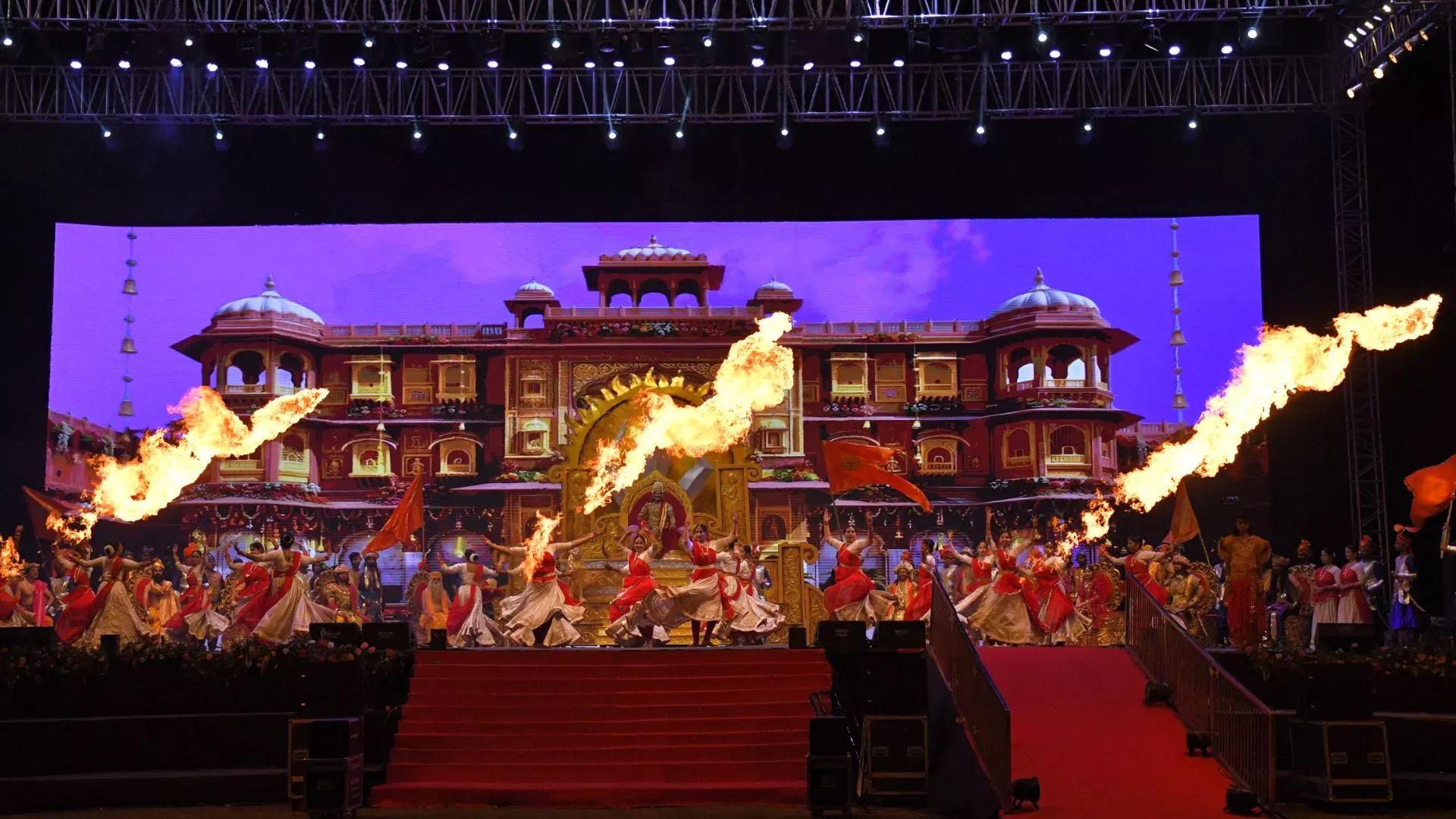 वाराणसी में सम्राट विक्रमादित्य महानाट्य का मंचन