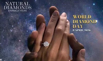 विश्व डायमंड दिवस पर हीरों की प्रदर्शनी का दृश्य
