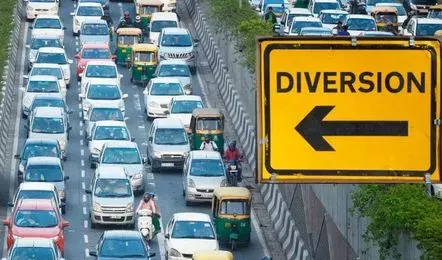 गच्चीबावली में फ्लाईओवर निर्माण और ट्रैफिक डायवर्जन