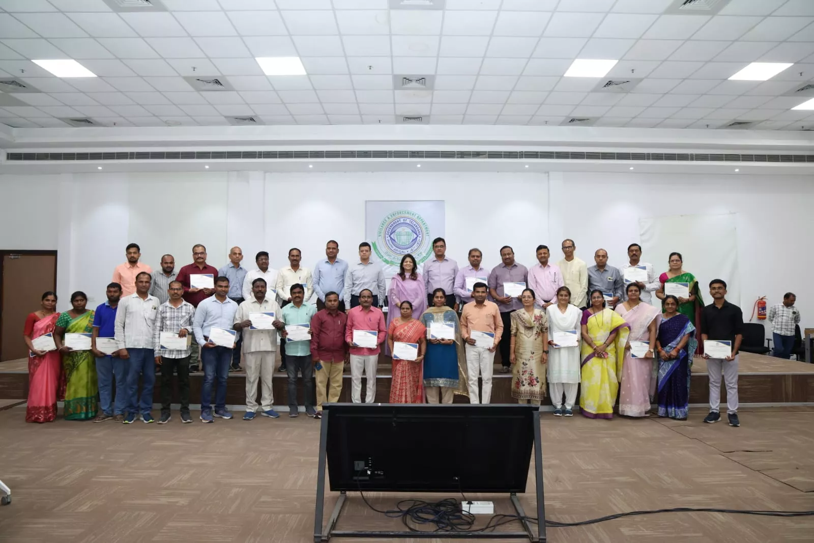 उत्कृष्ट प्रदर्शन करने वालों प्रवर्तन विभाग में नई प्रोत्साहन पहल लागू