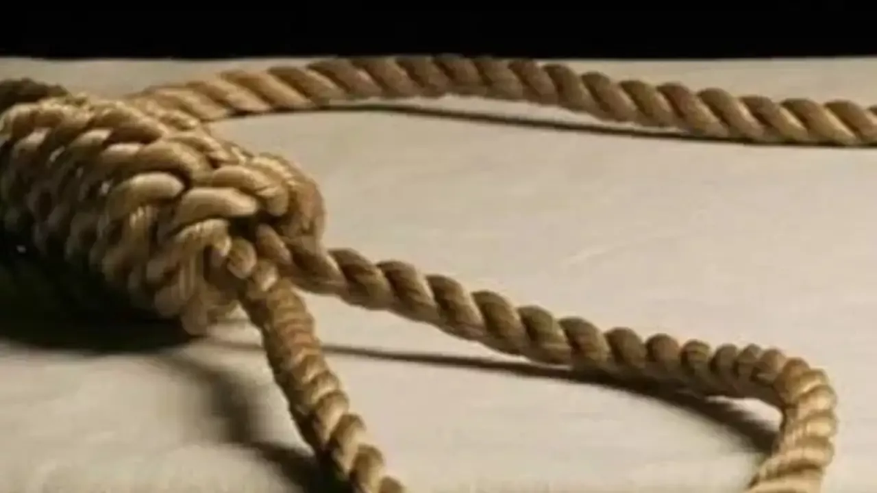 हैदराबाद में घरेलू विवाद से महिला की आत्महत्या