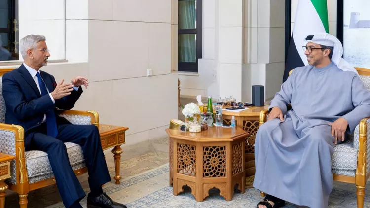 यूएई के उप प्रधानमंत्री से जयशंकर की मुलाकात क्षेत्रीय सुरक्षा और कूटनीतिक सहयोग पर चर्चा