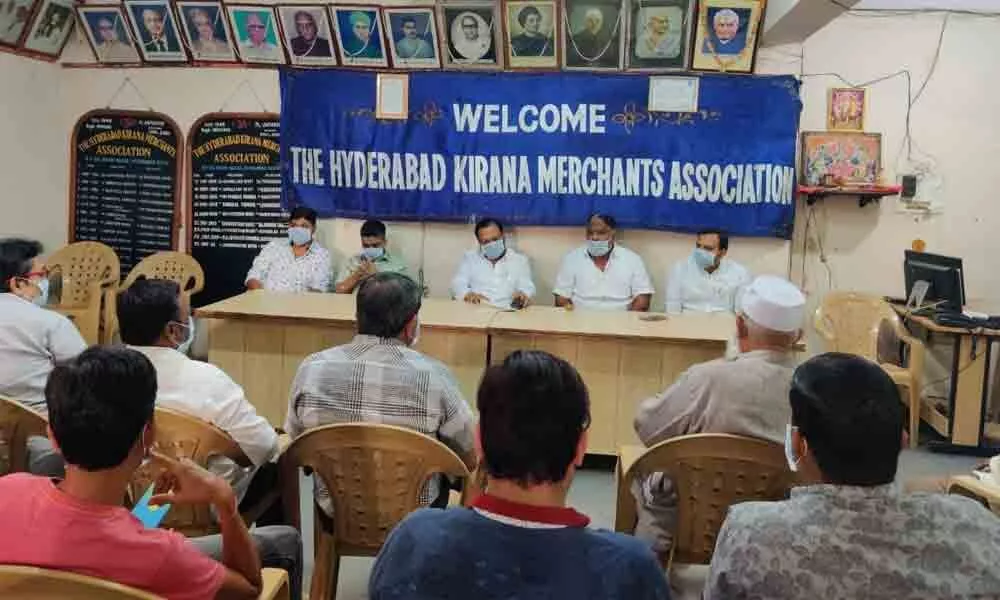 खाद्य सुरक्षा नियमों पर व्यापारियों की जागरूकता बैठक