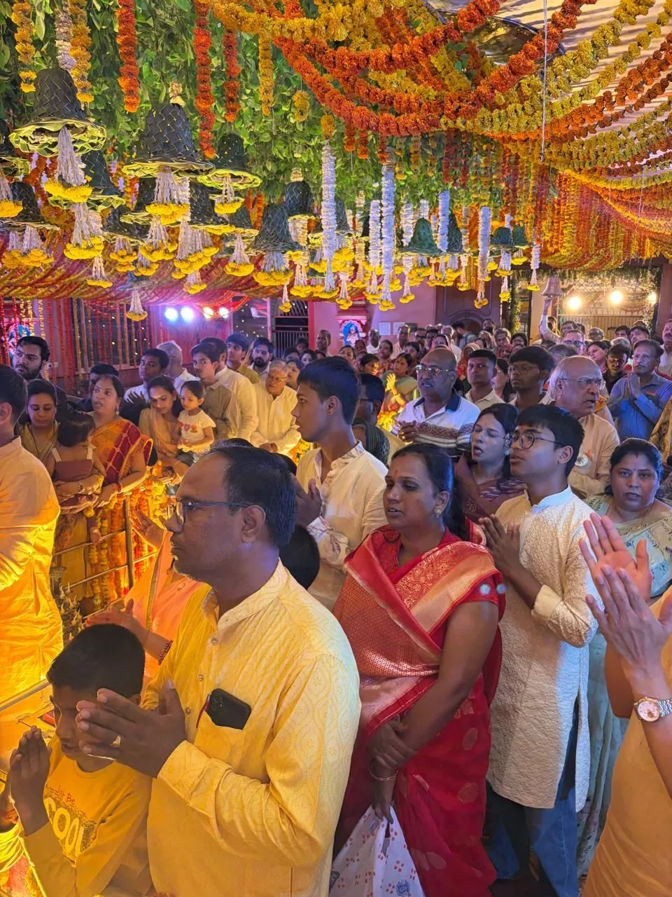 हनुमान जन्मोत्सव पर मंदिर में विशेष पूजा और आरती