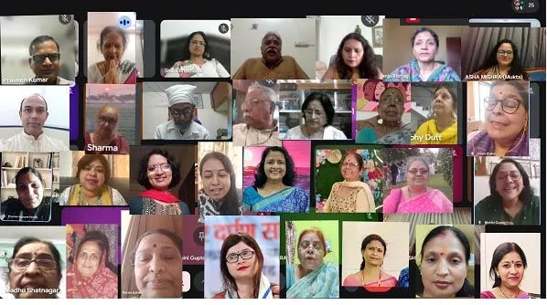 कादम्बिनी क्लब की 405वीं साहित्यिक गोष्ठी आयोजित