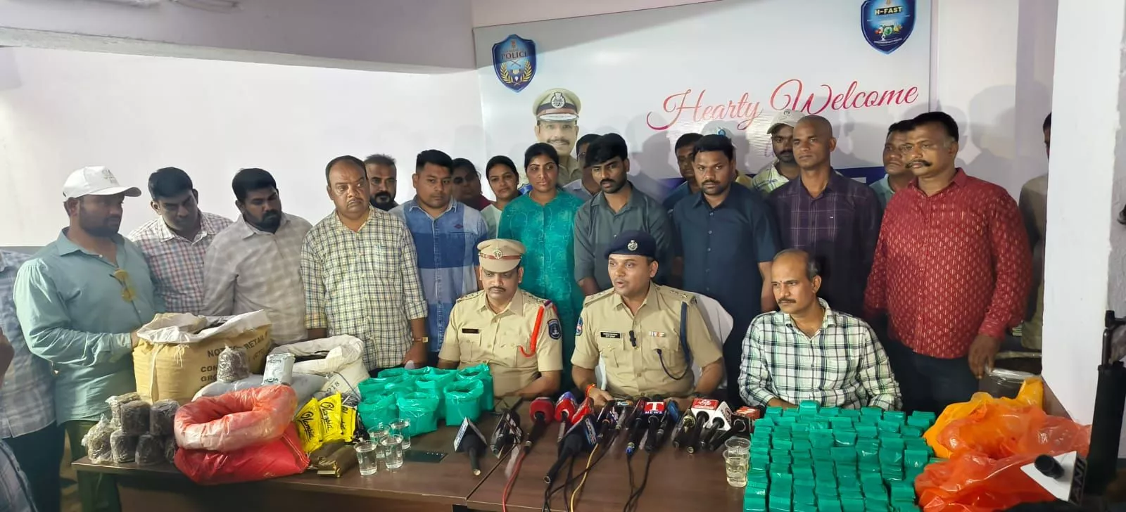 हैदराबाद में मिलावटी चायपत्ती रैकेट का पर्दाफाश