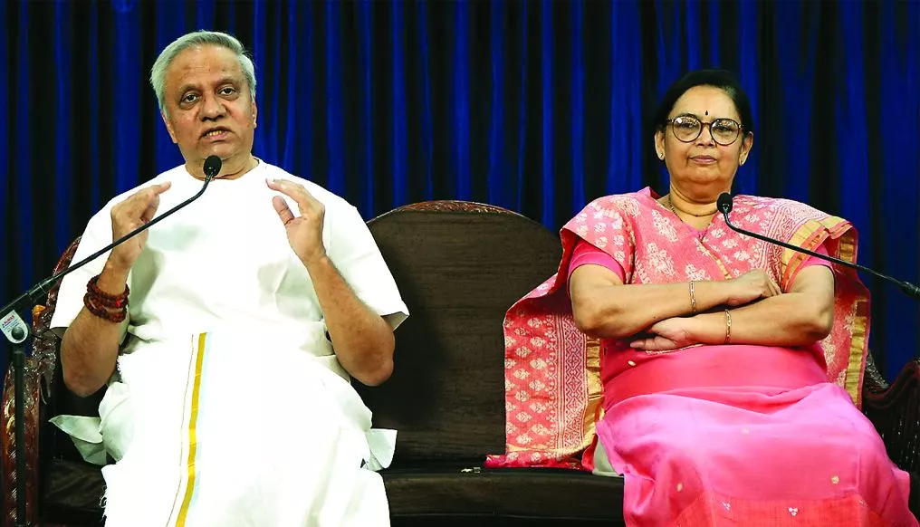 सत्संग में सद्गुरु रमेशजी ने दिया प्रेरणादायक संदेश