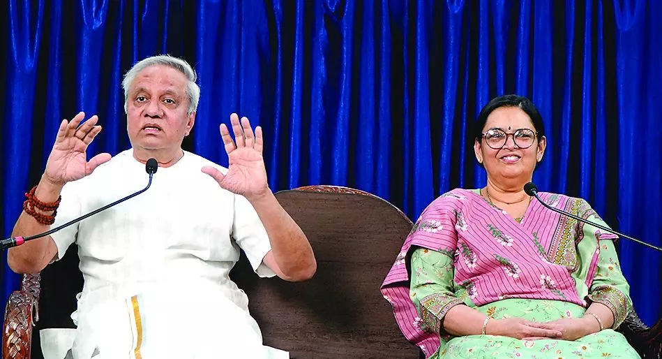 सत्संग में सद्गुरु रमेशजी का प्रेरक प्रवचन