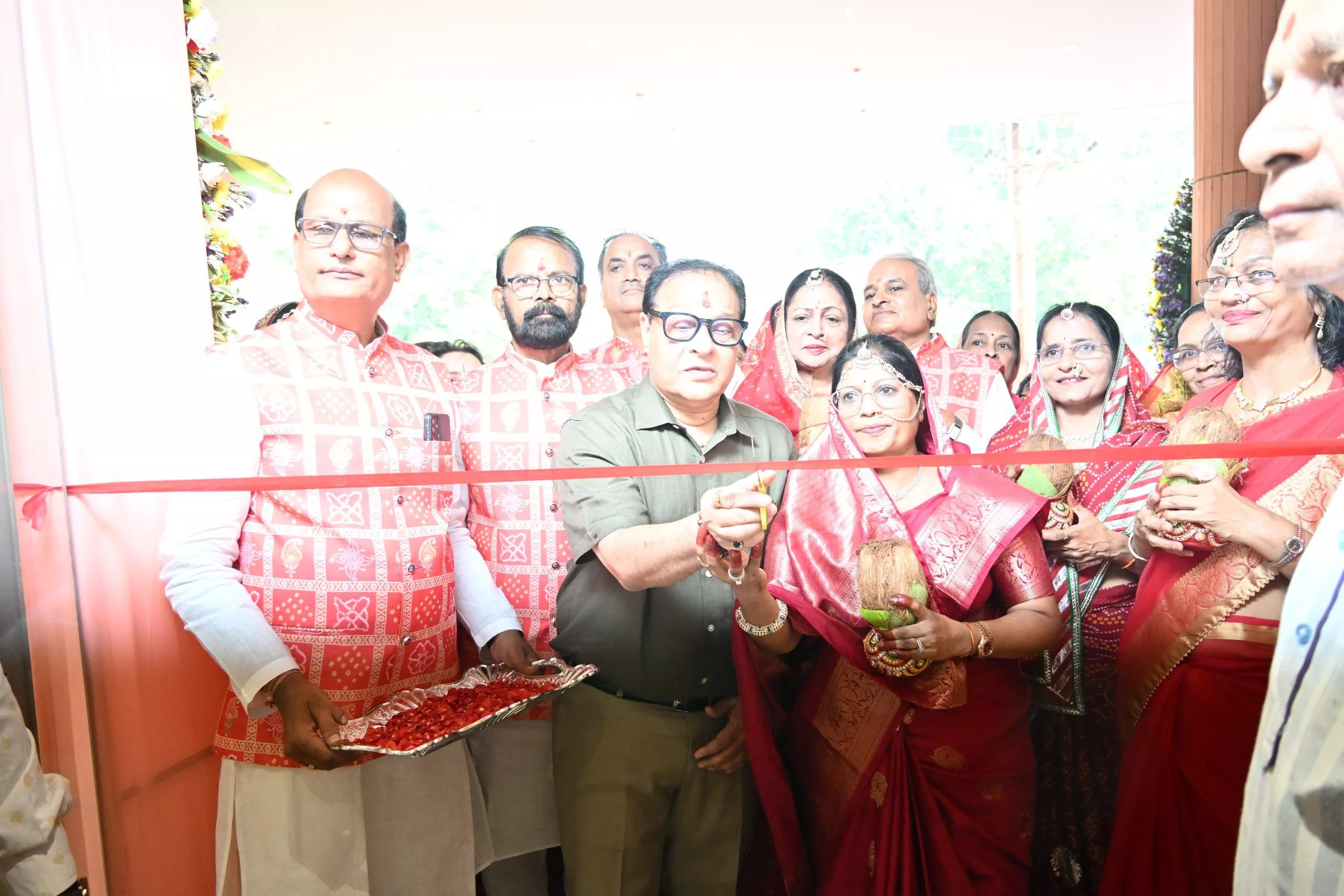 महेश कन्वेंशन सेंटर उद्घाटन समारोह का दृश्य