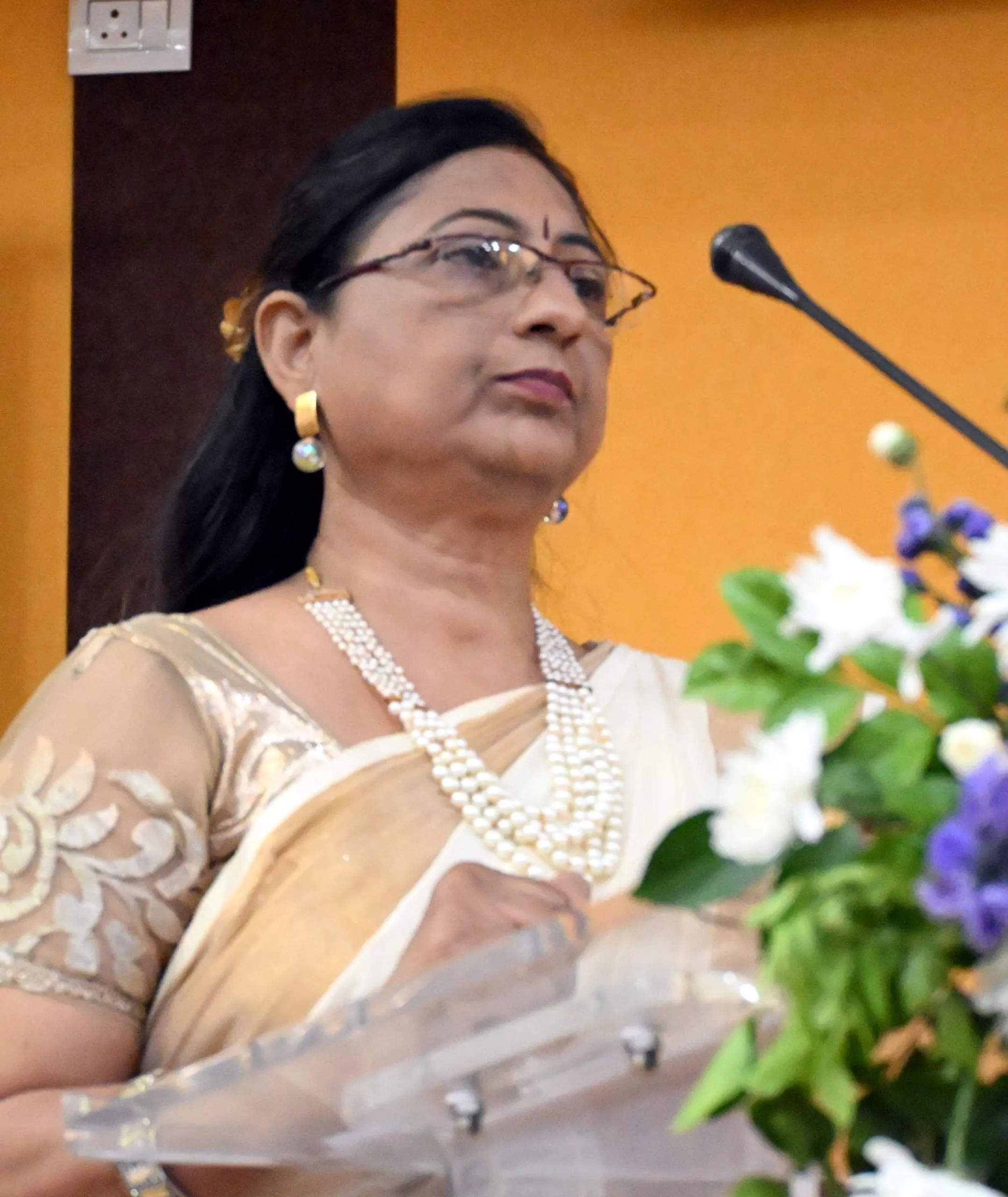 हैदराबाद में युद्धवीर स्मारक अवार्ड 2026 में डॉ. गायत्री पालाट को सम्मानित किया गया, समाजसेवा और पैलिएटिव केयर पर जोर।