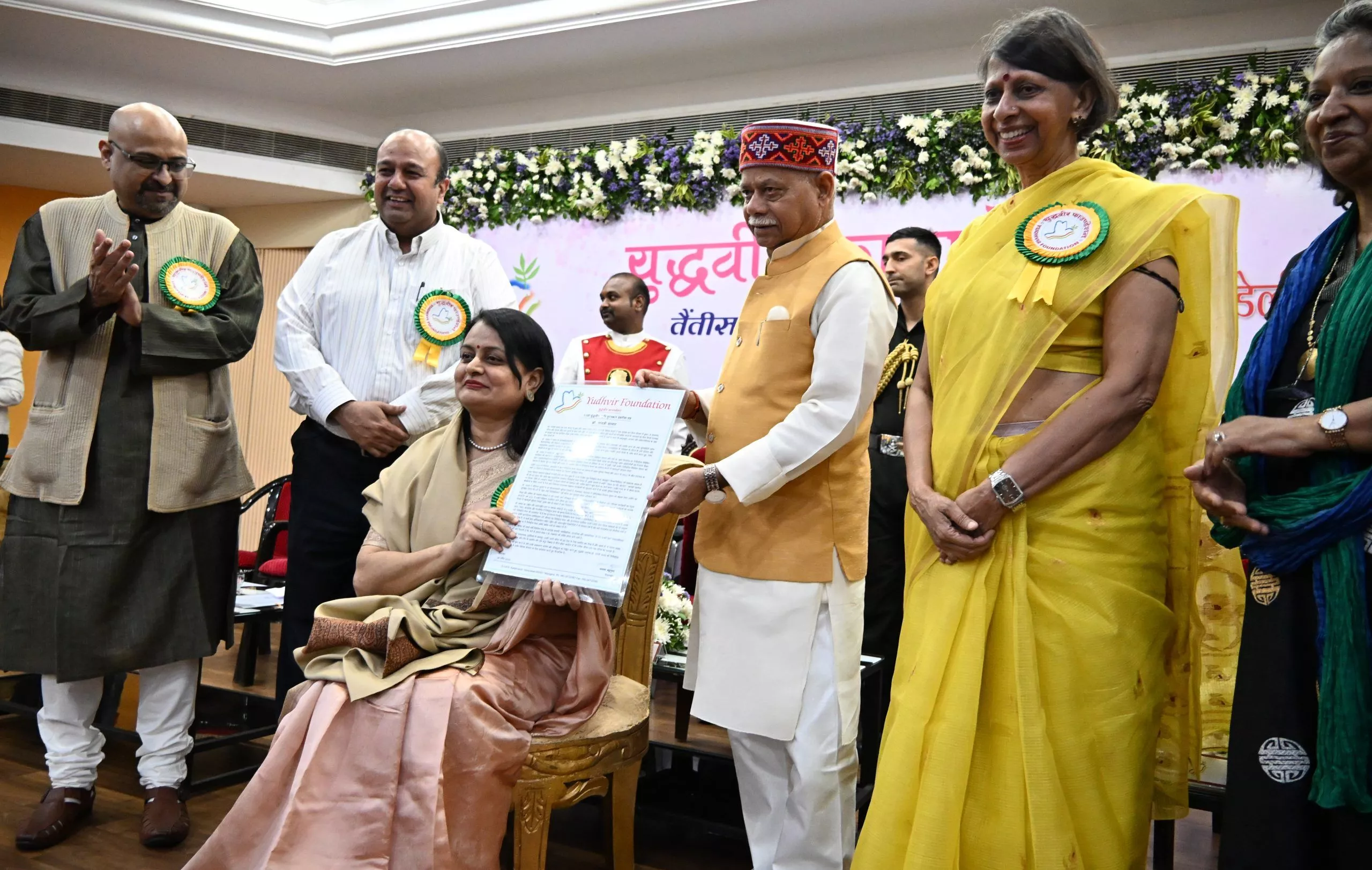 हैदराबाद में युद्धवीर स्मारक अवार्ड 2026 में डॉ. गायत्री पालाट को सम्मानित किया गया, समाजसेवा और पैलिएटिव केयर पर जोर।