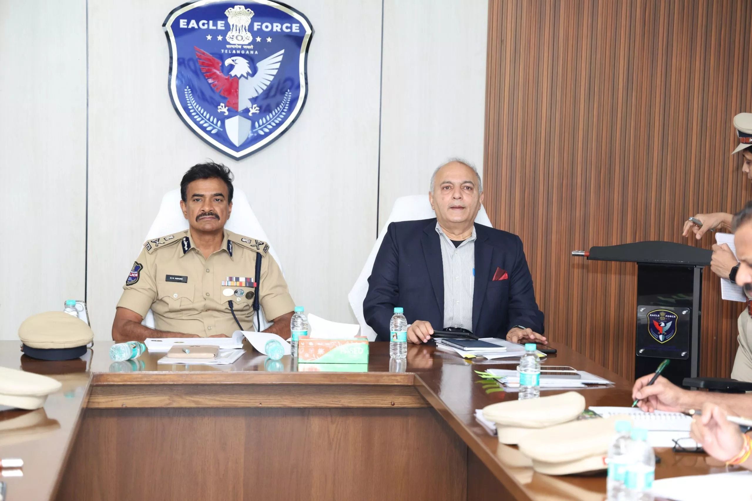 ड्रग्स के खिलाफ सख्त कार्रवाई के निर्देश