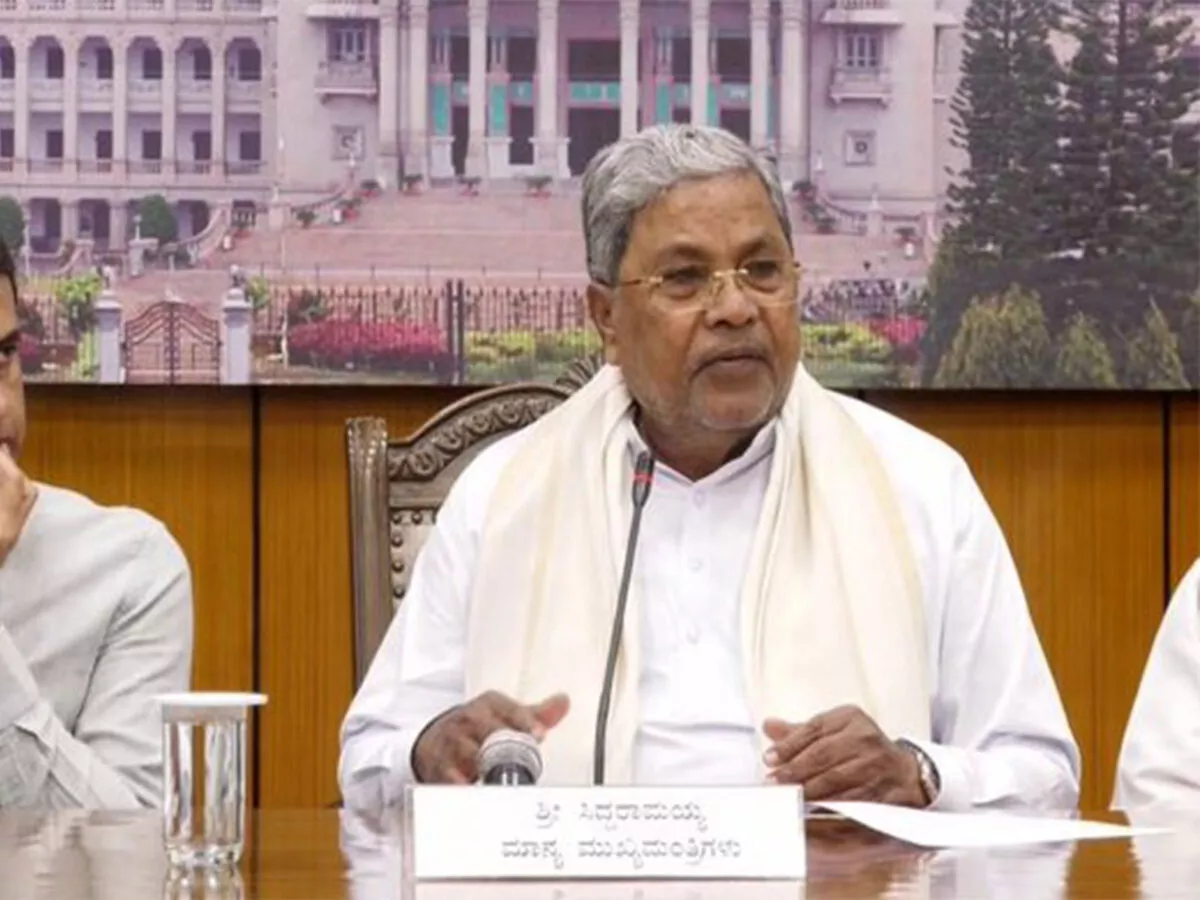 कर्नाटक: डाक वोट छेड़छाड़ का आरोप, सिद्धरमैया का हमला