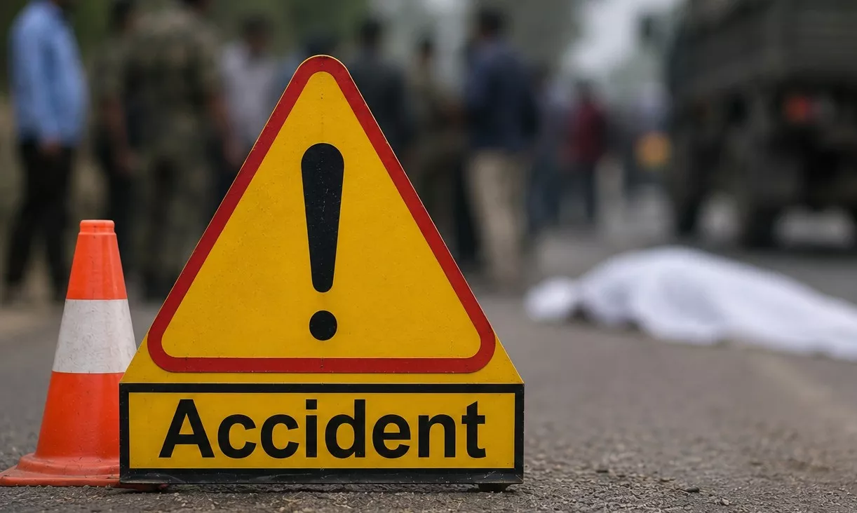 ओडिशा में सड़क हादसों का कहर, दो की मौत, 30 घायल