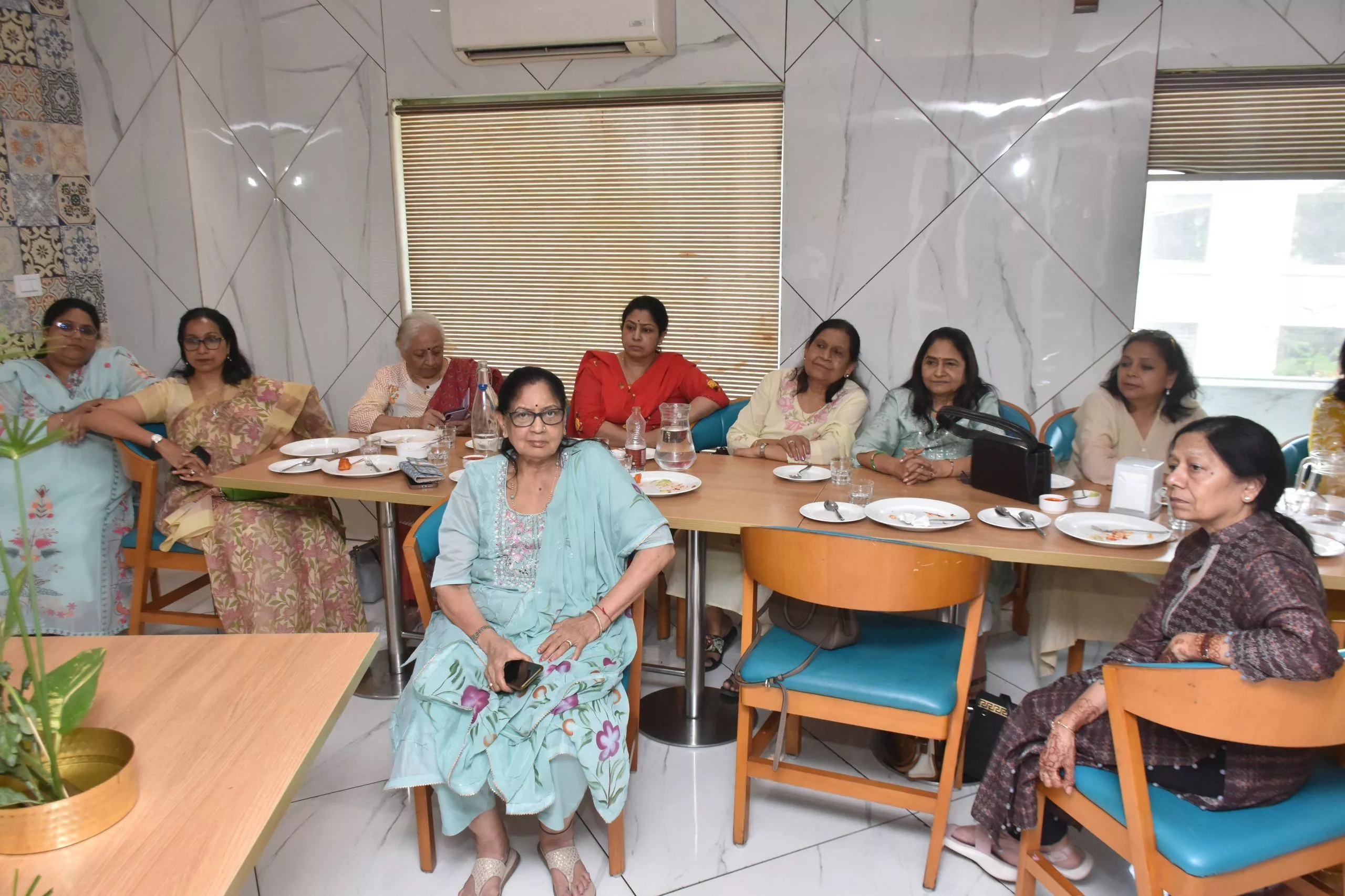 एफटीएस बैठक में इकेबाना कला का आकर्षक प्रदर्शन