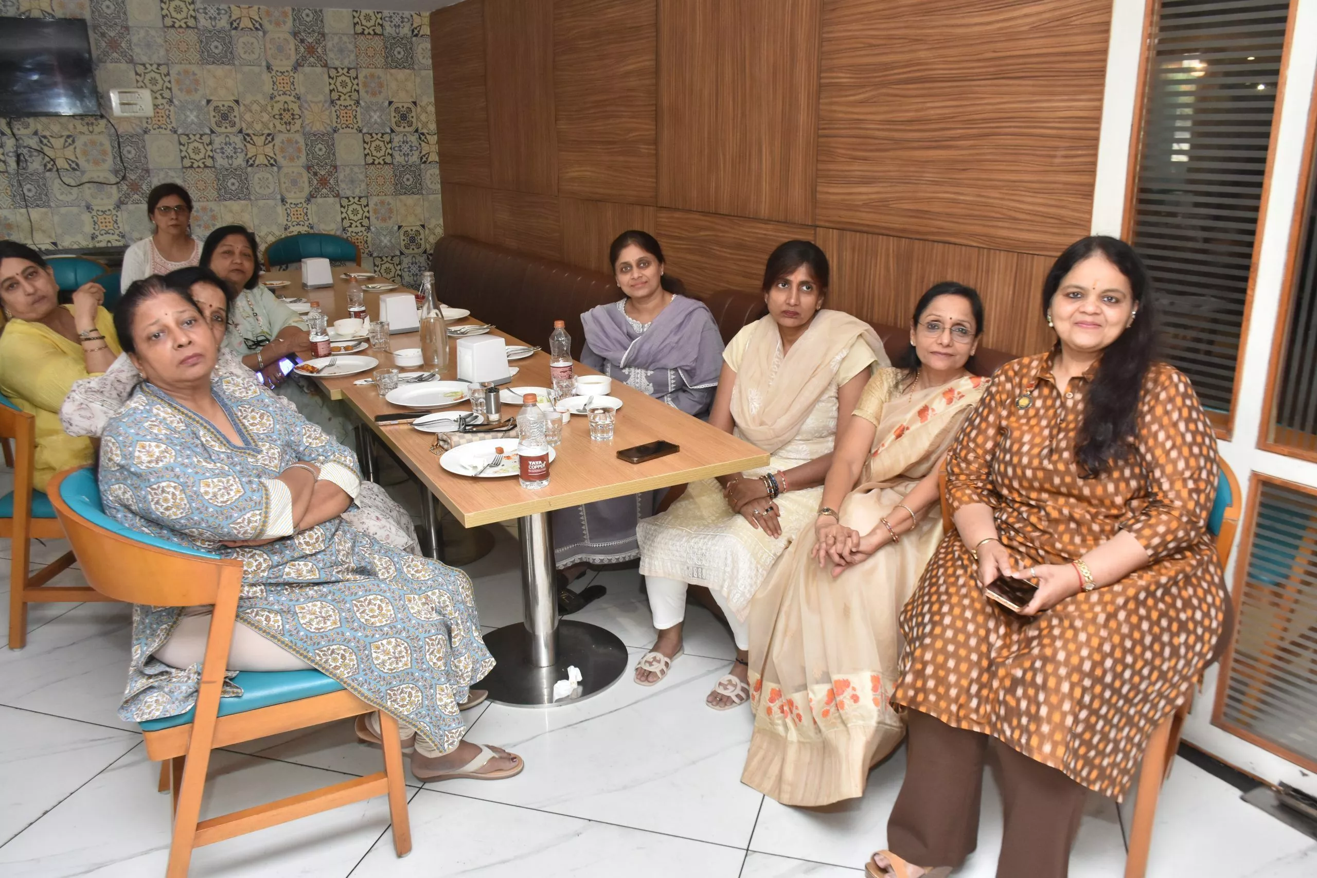 एफटीएस बैठक में इकेबाना कला का आकर्षक प्रदर्शन